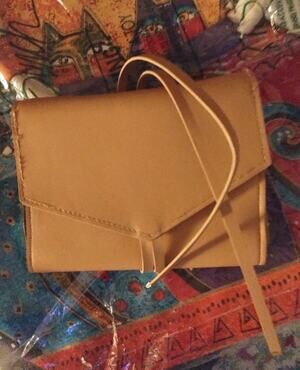Glass Ladder Co. NEW Katherine Tech Organizer Roll Honey Vegan Materials 3511